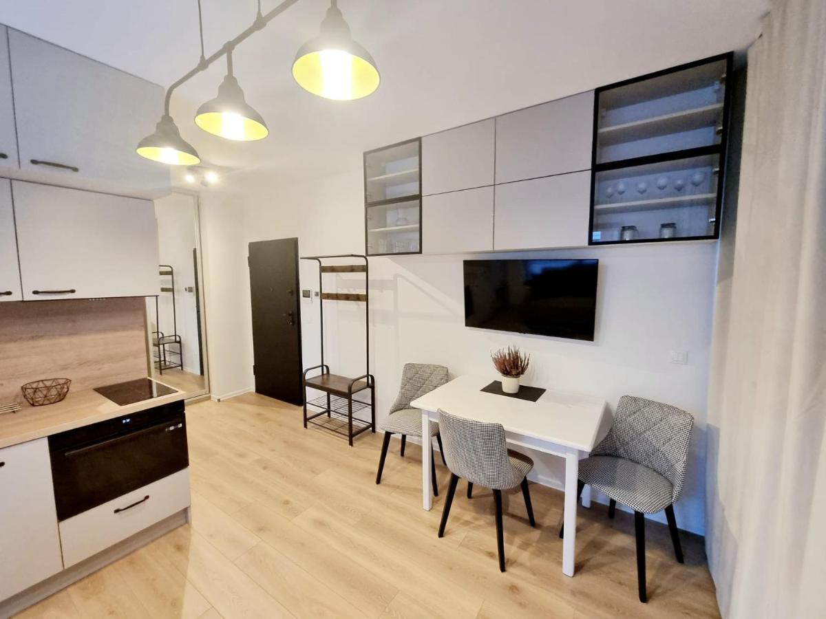Doki Living Apartament 55 Гданськ Екстер'єр фото