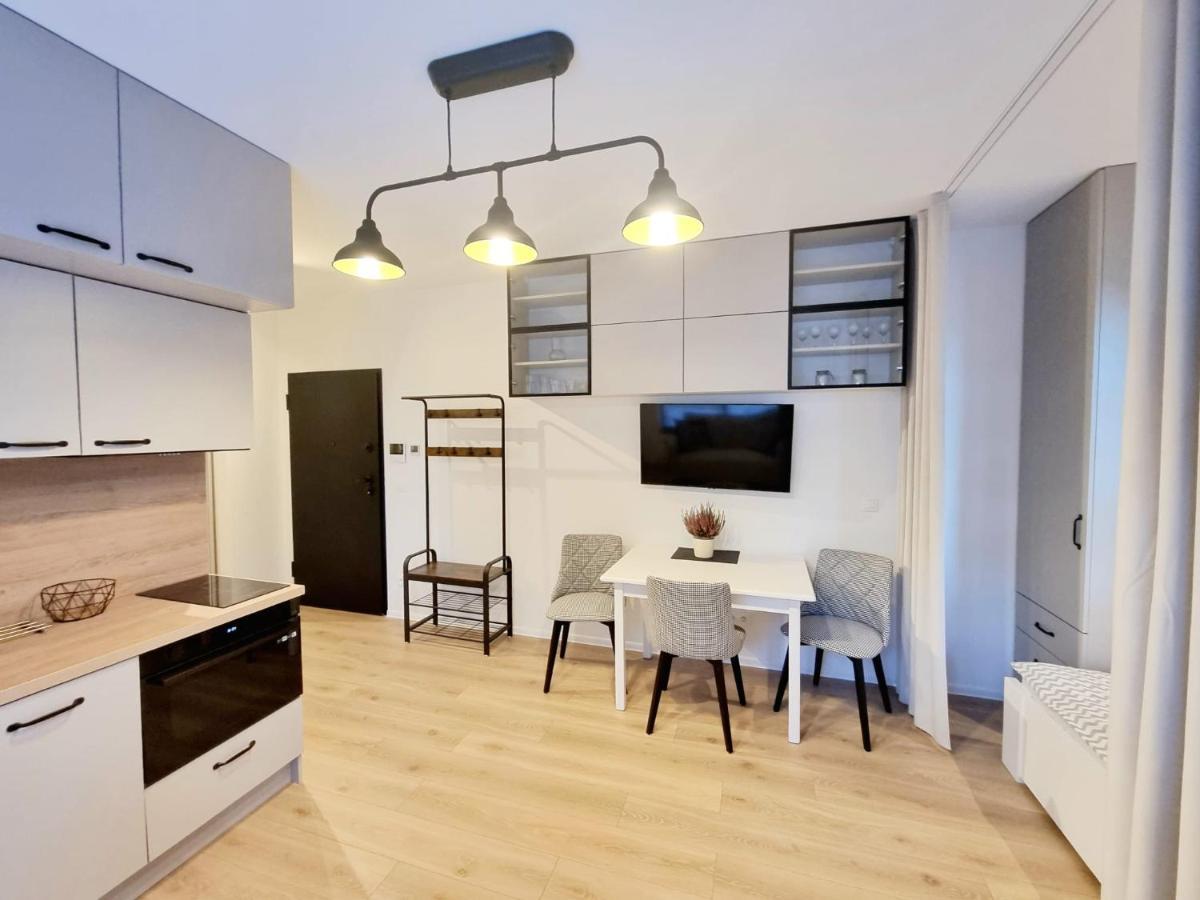 Doki Living Apartament 55 Гданськ Екстер'єр фото