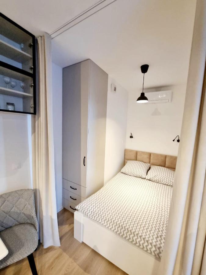 Doki Living Apartament 55 Гданськ Екстер'єр фото